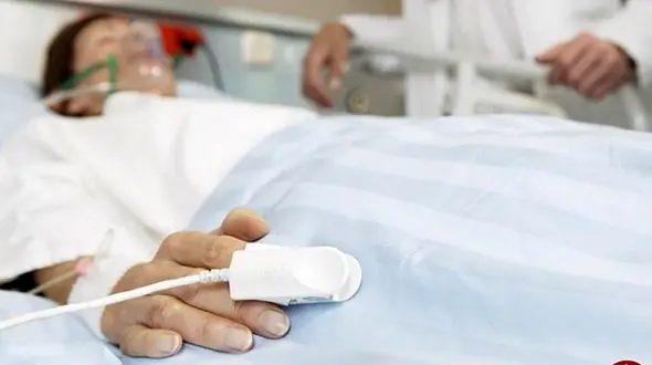 افشای خیانت شوهر در کمای زن ثروتمندش / زن زنده شد طلاق گرفت