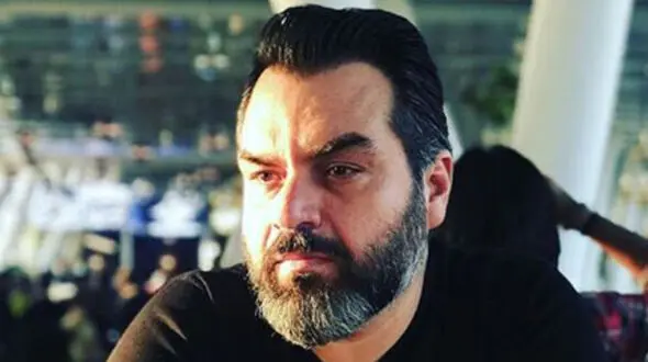 شهرام قائدی عاشق غذا خوردن است + فیلم 
