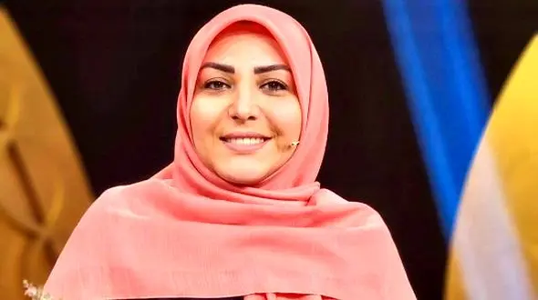 فیلم / ذوق زدگی المیرا شریفی‌مقدم روی آنتن زنده .../ ببینید علت ذقش چیه که بی خیال جدیتش شد ... 