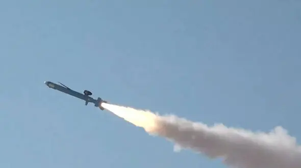 تصاویر شلیک موشک کروز دریایی قدرِ ۳۸۰ سپاه