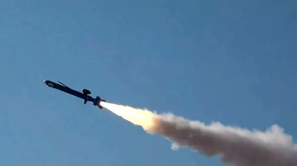 تصاویر شلیک موشک کروز دریایی قدرِ ۳۸۰ سپاه