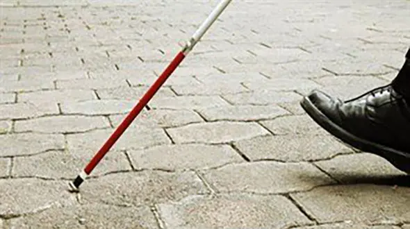  شهرداری با سقوط یک نابینا از پل عابر تحت پیگرد قضایی است
