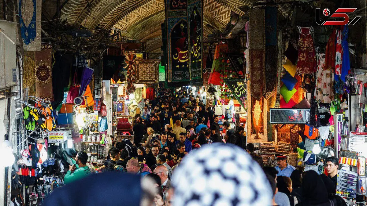 صدای اعتراض بازاریان از سبزه‌ میدان تا چهارراه استانبول / تجمع صنفی موبایل‌ فروشان در علاءالدین و چهارسو