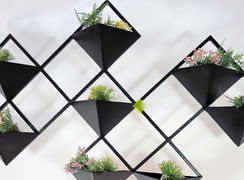 استندهای گل دیواری در طرح های ساده و شیک + عکس