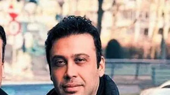 دانلود آهنگ محسن چاوشی به نام خودم میبندم زخمتو
