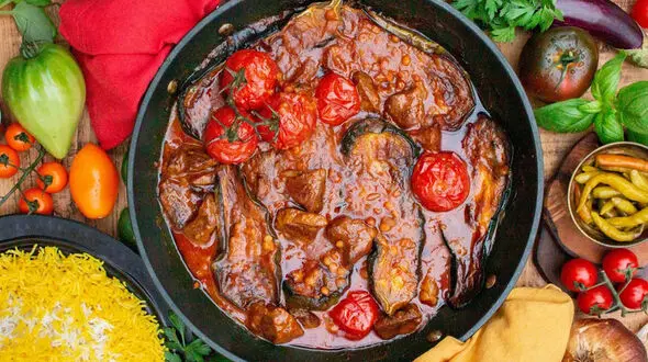 خورشت گوجه بادمجون ناهار امروز + فیلم