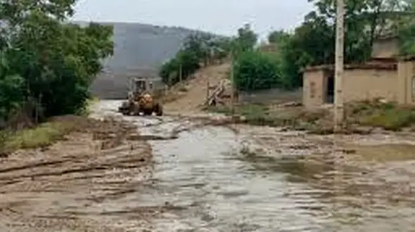 سیل بویر احمد مردی را بلعید / سه مسافر نوروزی عزرائیل را به چشم دیدند 