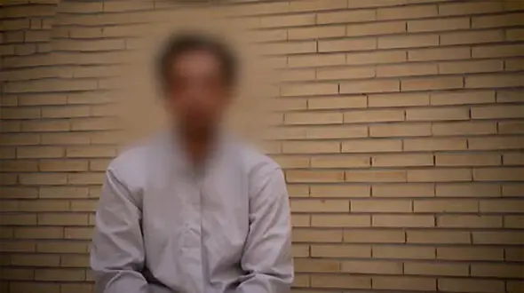 بازداشت پسر جوانی که با اسپری رنگ در شهر می چرخید / به تابلوهای راهنمایی رانندگی رحم نمی کرد