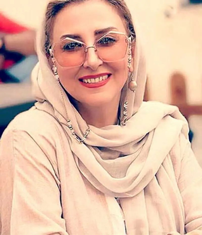 گریم مرجانه گلچین با کمک هوش مصنوعی