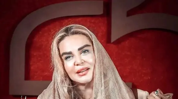 فیلم / بهاره رهنما: با سنم اصلا مشکلی ندارم ... / چرا بخوام مثل  20 ساله ها باشم اما...درسته  50 ساله ام اما جذاب و خوشگلم ...
