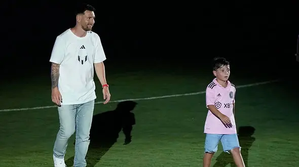 پسر کو ندارد نشان از پدر/ گلزنی پسر مسی در آمریکا  + فیلم 