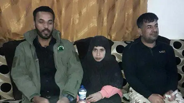 نجات دختر نوجوان از بازار بردگان داعش + عکس 