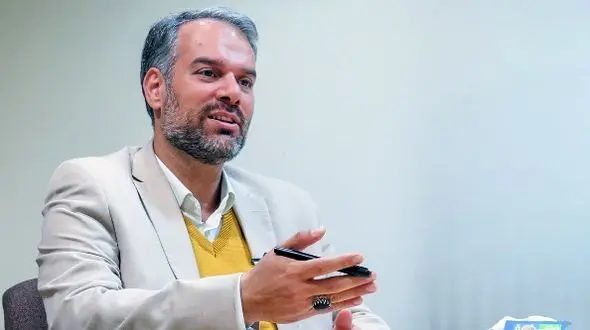 عملکرد ضعیف وزیر کشور در مدیریت تجمعات غیرقانونی