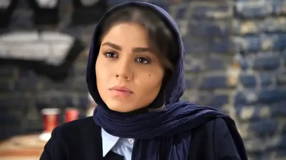 آزاده زارعی بازیگر سریال(آوای باران) در باشگاه تیم فوتبال باشگاهی محبوب اش +عکس