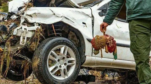 امان از سیل ویرانگر و دل غافل!