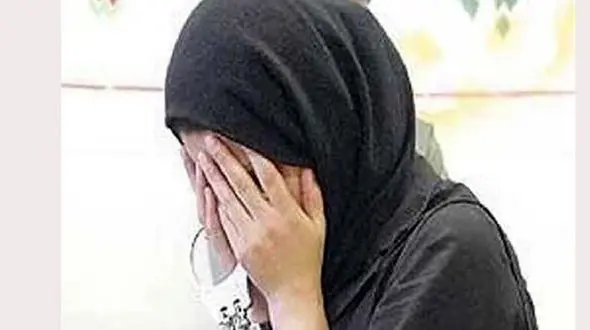 بازداشت خانم پرستار که عمل زیبایی می کرد / او هیچ تخصصی نداشت