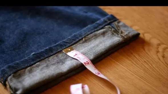 ساده ترین روش برای کوتاه کردن دمپای شلوار جین + فیلم