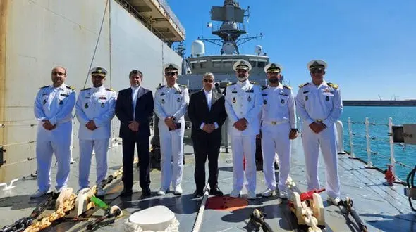 ناوگروه نیروی دریایی ارتش ایران در بندر «کیپ تاون» آفریقای جنوبی پهلو گرفت