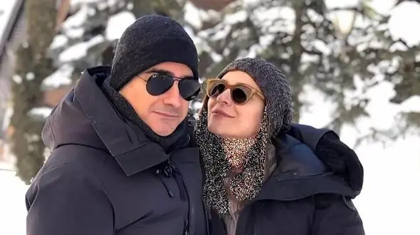 فیلم آواز باشکوه همایون شجریان با حضور همسرش ، سحر دولتشاهی / نبودی و نشنیدی دلم به گریه نشسته