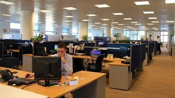 تغییر ساعت کاری ادارات استان اصفهان از یکم دی ماه