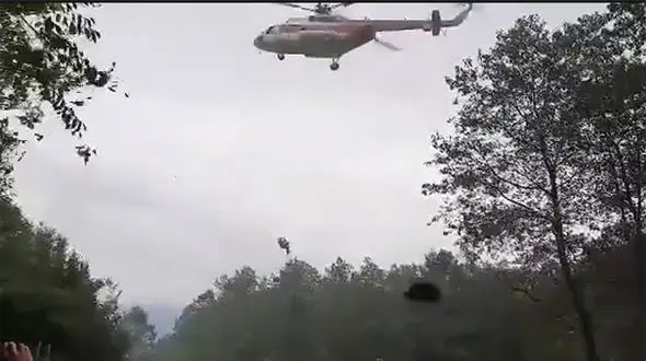 فیلم هیجانی لحظه عملیات امداد و نجات هوایی در مازندران 