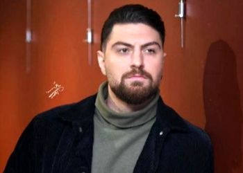 فیلم/  امیرحسین فتحی بازیگر سریال شغال: پز نیست میخوام اسپانیا ویلا بخرم /  پولدارم ... /  خونه و ماشین دارم  ...