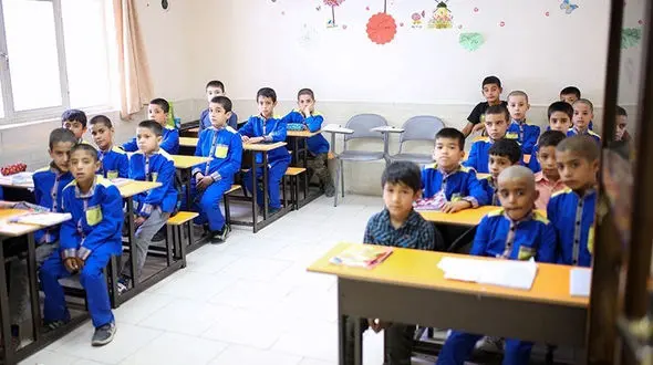 کمبود معلم متخصص در کلاس های  محیط زیستی مدارس /محتوا کتاب های درسی  محیط زیستی کشور بی محتوا است