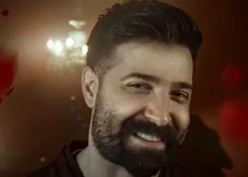 دانلود آهنگ «خانم گل» از حمید هیراد / حق بده عاشقت بشم وقتی با من قدم زدی + متن کامل