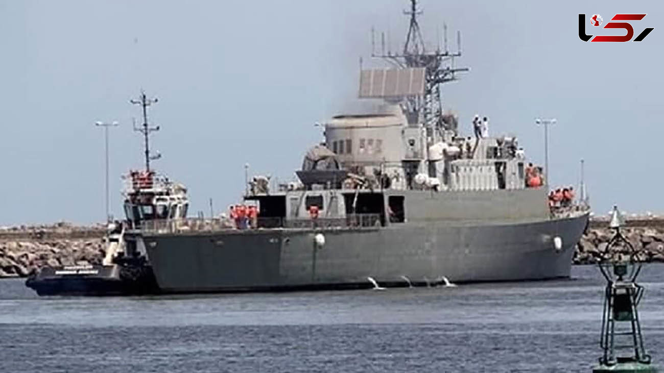 ناوشکن الوند و چهار زیر دریایی به ناوگان نیروی دریایی پیوستند