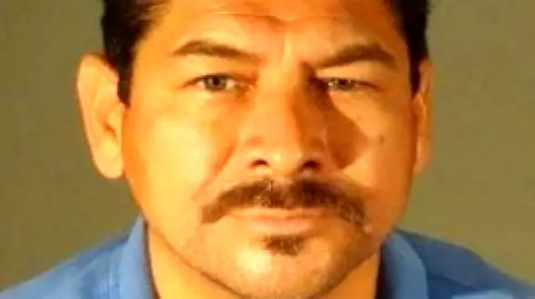 قتل  یک زن در مقابل چشمان دختر 3 ساله اش / گریه های دخترک میان صدای شلیک های قاتل + عکس