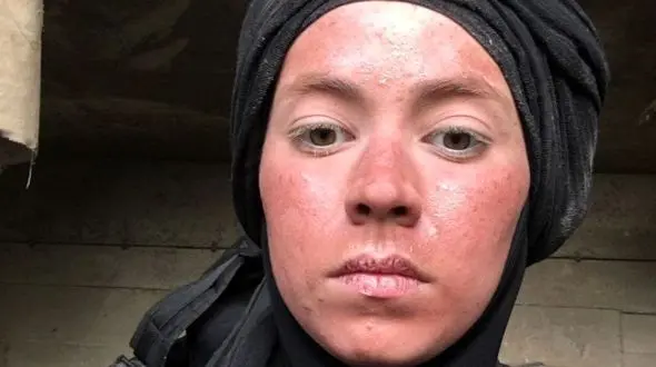 تصویر پربازدید الیزابتِ پایتخت در اکران یک فیلم