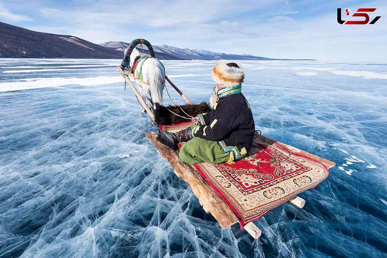 سواری با قالیچه سلیمان روی دریاچه یخی+عکس