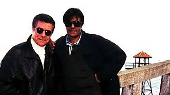 22 سال پیش  / عکس دیدار «بهروز وثوقی و خسرو شکیبایی» در آمریکا !