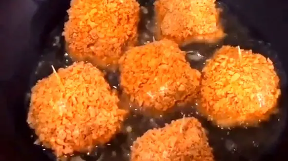 مراحل تهیه کوردن بلو + فیلم 