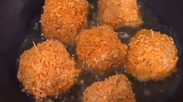 مراحل تهیه کوردن بلو + فیلم 