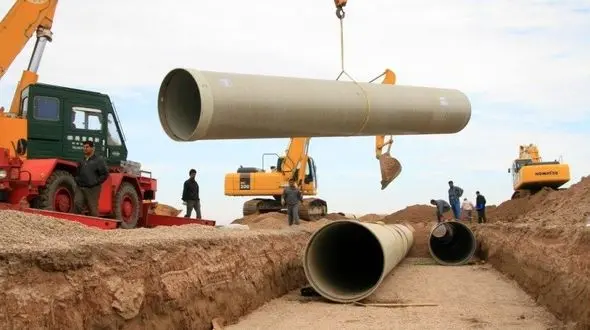 خشک شدن صدها حلقه چاه و آواره شدن هزاران انسان به دلیل انتقال آب