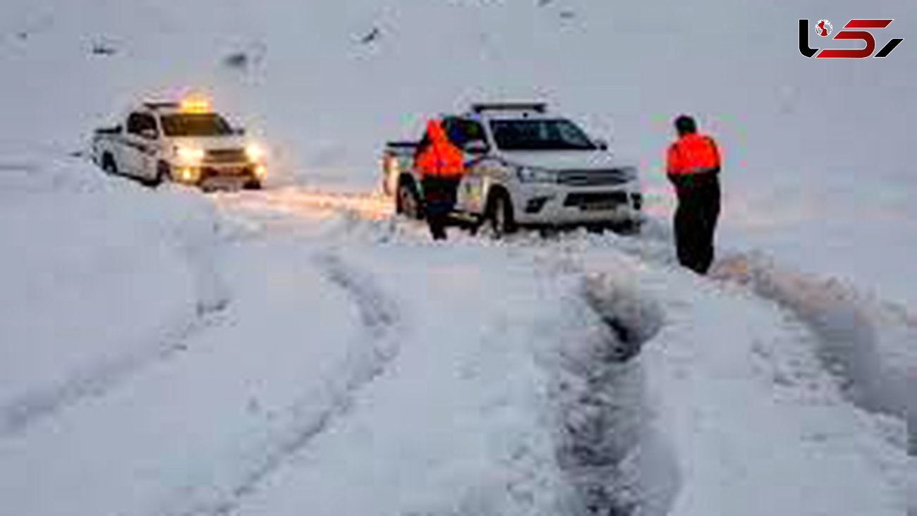 رهاسازی ۱۲۹ خودروی گرفتار در برف و کولاک/هلال احمر در محورهای برفی حضور دارد