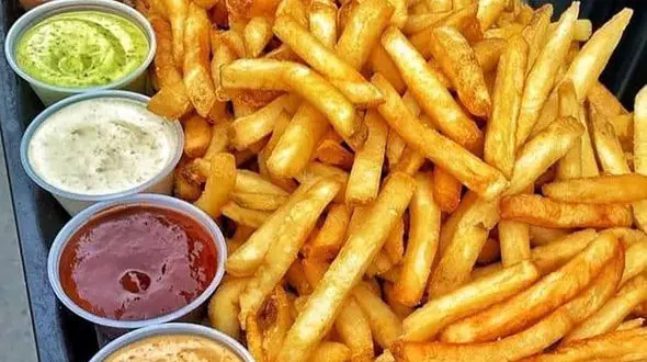 عجیب ترین قوانین مدارس در جهان: استفاده از سس کچاپ ممنوع!