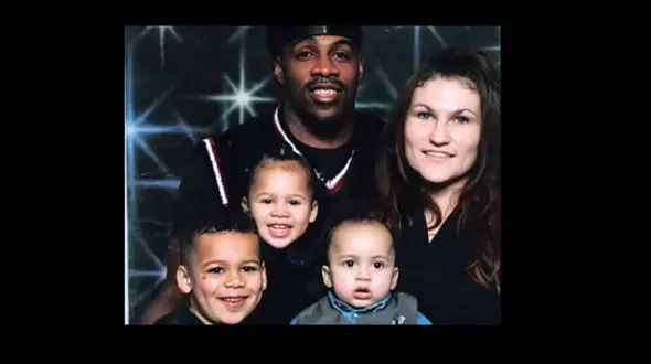 مادری که از نظر علمی وجود نداشت / دادگاه، فرزندان این زن را گرفت + فیلم