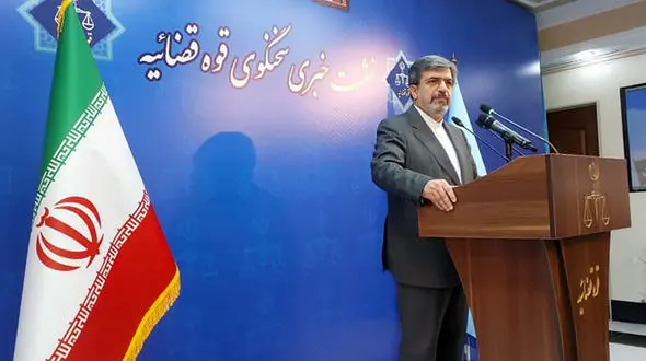 حکم‌ حبس ابد حمید نوری ناعادلانه اما قابل پیش‌بینی بود/ اینترپل برای 7 نفر از مدیران یونیک فاینانس اعلان قرمز کرد