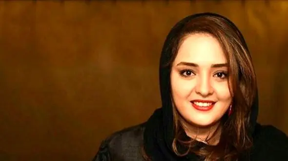 فیلم / دلبری عاشقانه نرگس محمدی از علی اوجی در جوکر خانوادگی: همسرم، تاج سرم/ فقط قیافه دیدنی الیکا عبدالرزاقی و امین زندگانی !