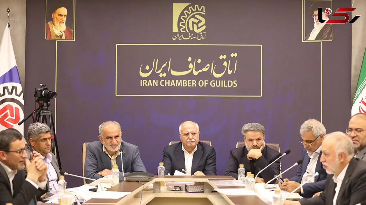 در نشست هم‌اندیشی روسای اتاق‌های اصناف مراکز استان با اعضای کمیسیون ویژه حمایت از تولید و نظارت بر اجرای سیاست‌های کلی اصل 44 قانون مطرح شد