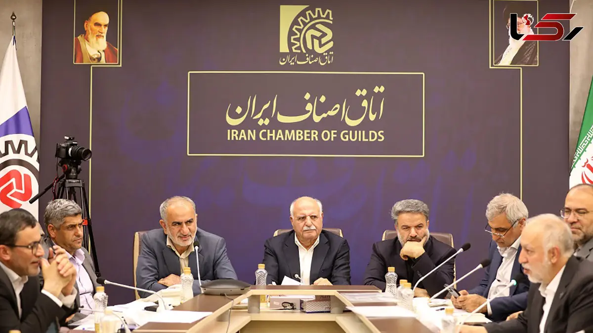 در نشست هم‌اندیشی روسای اتاق‌های اصناف مراکز استان با اعضای کمیسیون ویژه حمایت از تولید و نظارت بر اجرای سیاست‌های کلی اصل 44 قانون مطرح شد