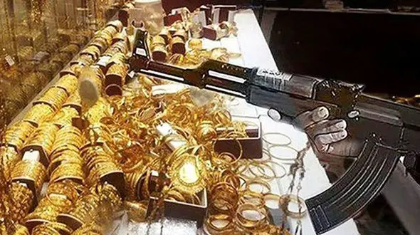 دستگیری عامل اصلی سرقت مسلحانه از طلافروشی در گوگان آذربایجان شرقی