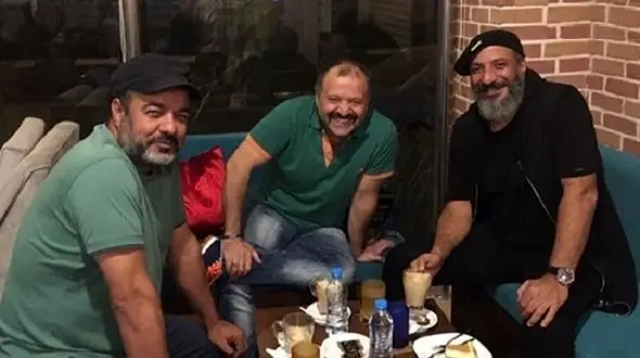 تصویر منتشر شده از دور همی سه بازیگر مشهور سینما و تلویزیون در کافه +عکس (7)