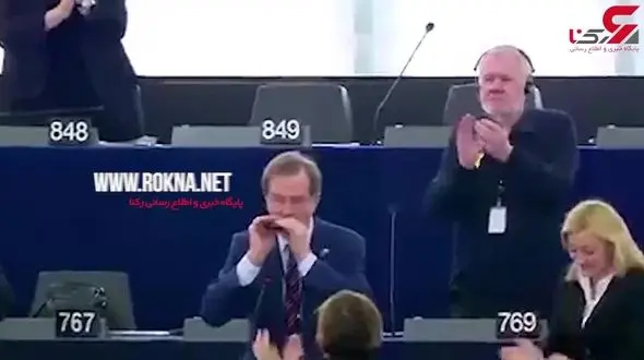 سازدهنی زدن نخست وزیر سابق اسلوونی برای کلیسای نوتردام + فیلم 