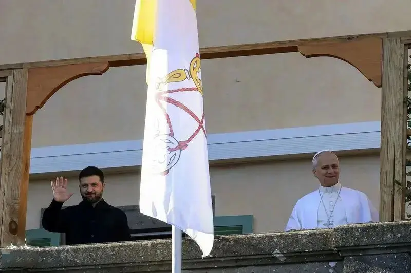 Zelenskyy Meets the Pope3