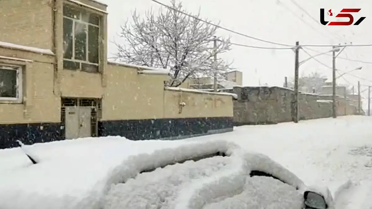 فیلم بارش برف همراه با رعد و برق در چادگان