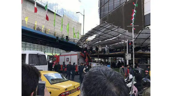 حادثه ای هولناک درپاساژ علاءالدین/آتش نشانی وارد عمل شد/عملیات ادامه دارد+عکس
