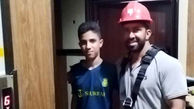 خواب عمین این پسرک محله شان را به هم ریخت ! / آتش نشانی به طبقه ششم برج صعود کرد ! + عکس